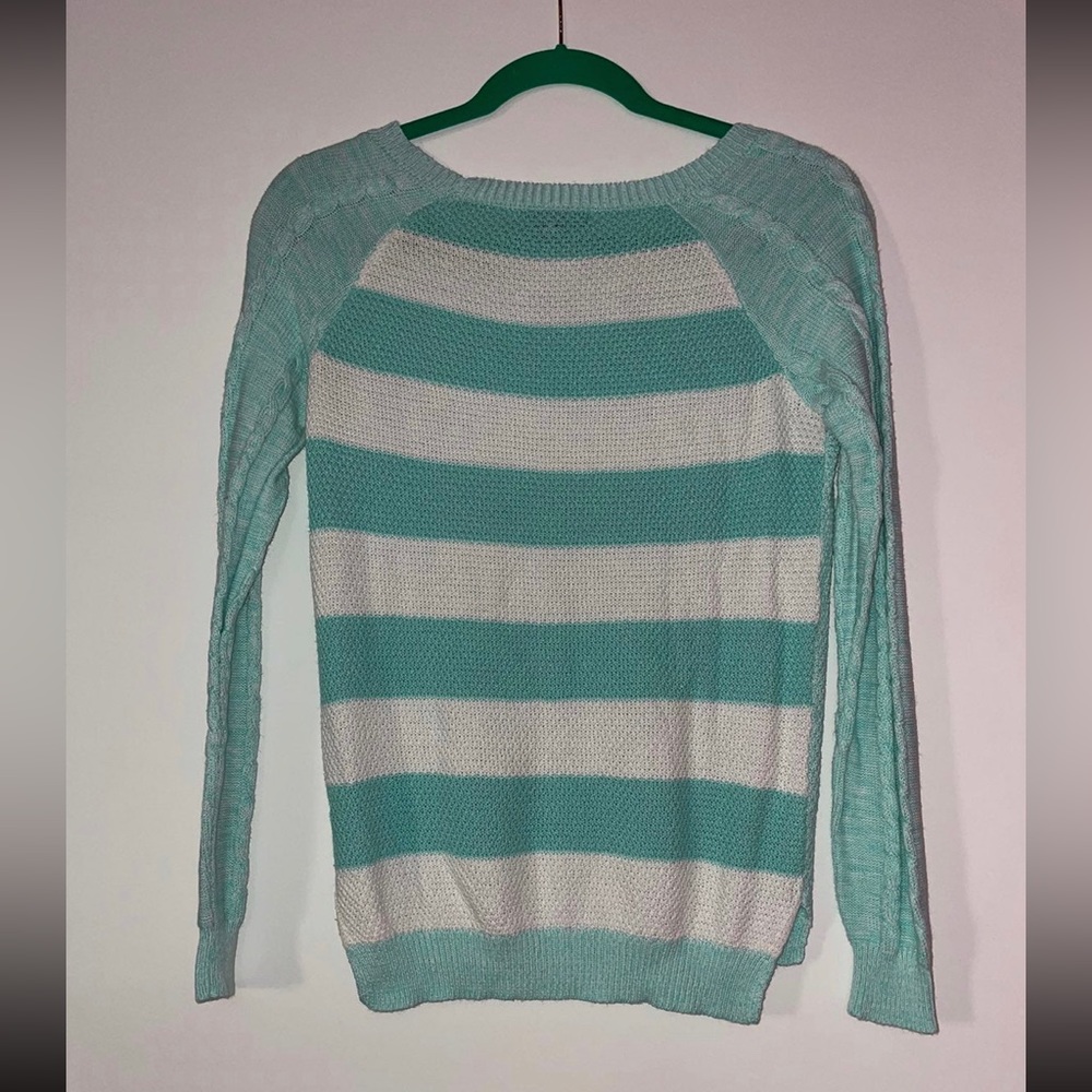 T/O sweater - Picture 2 of 3